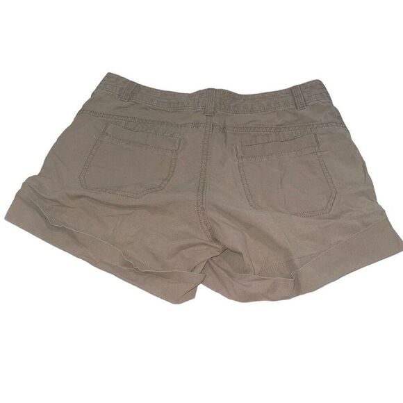 Banana Republic Khaki Martin Fit Cuffed Shorts - Size 4 - Picture 2 of 10